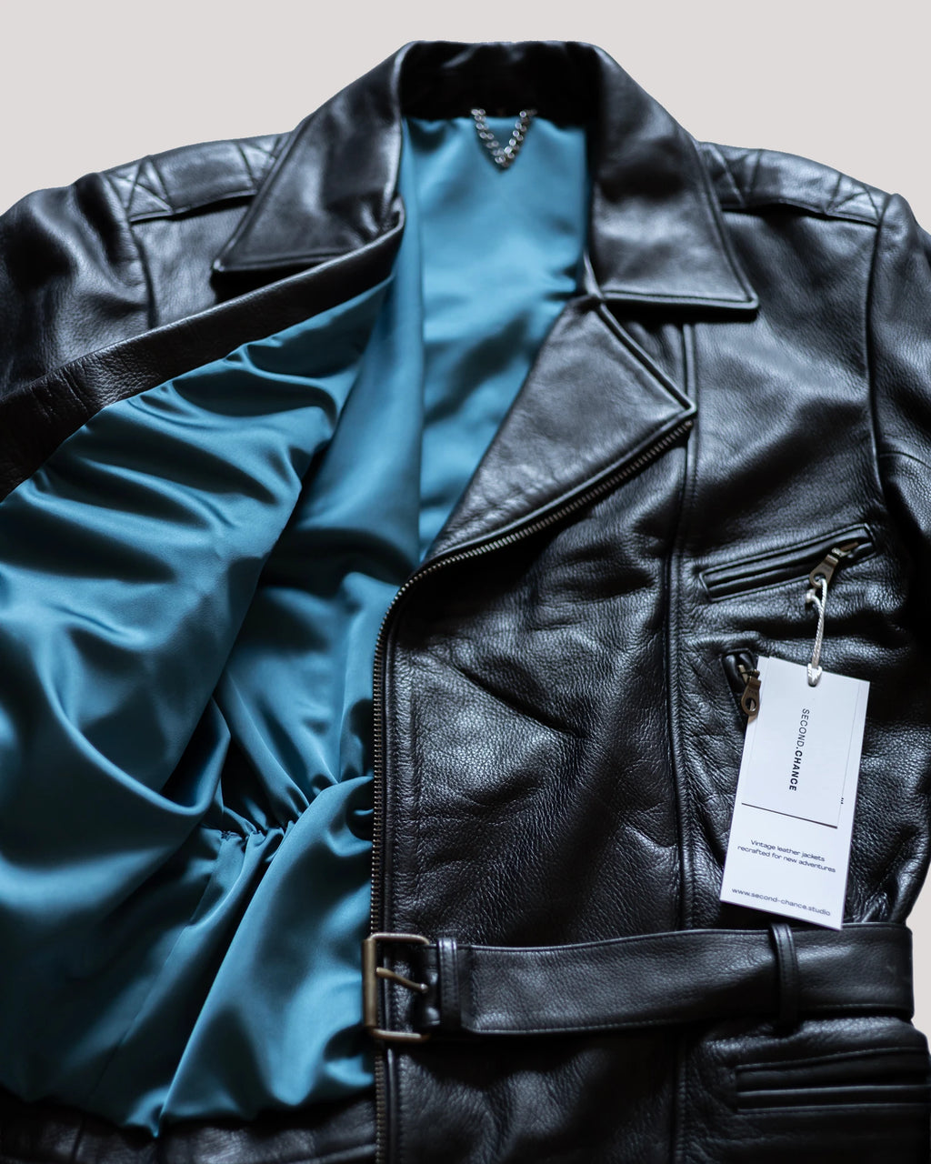 JACKET 018