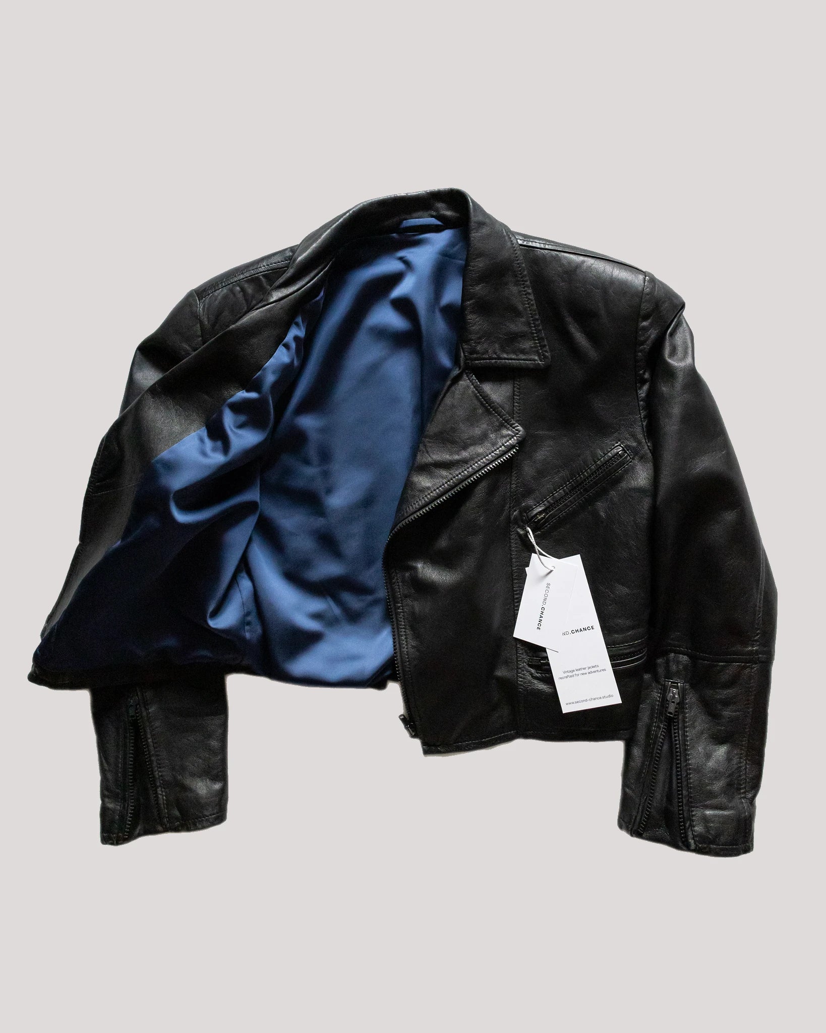 JACKET 013