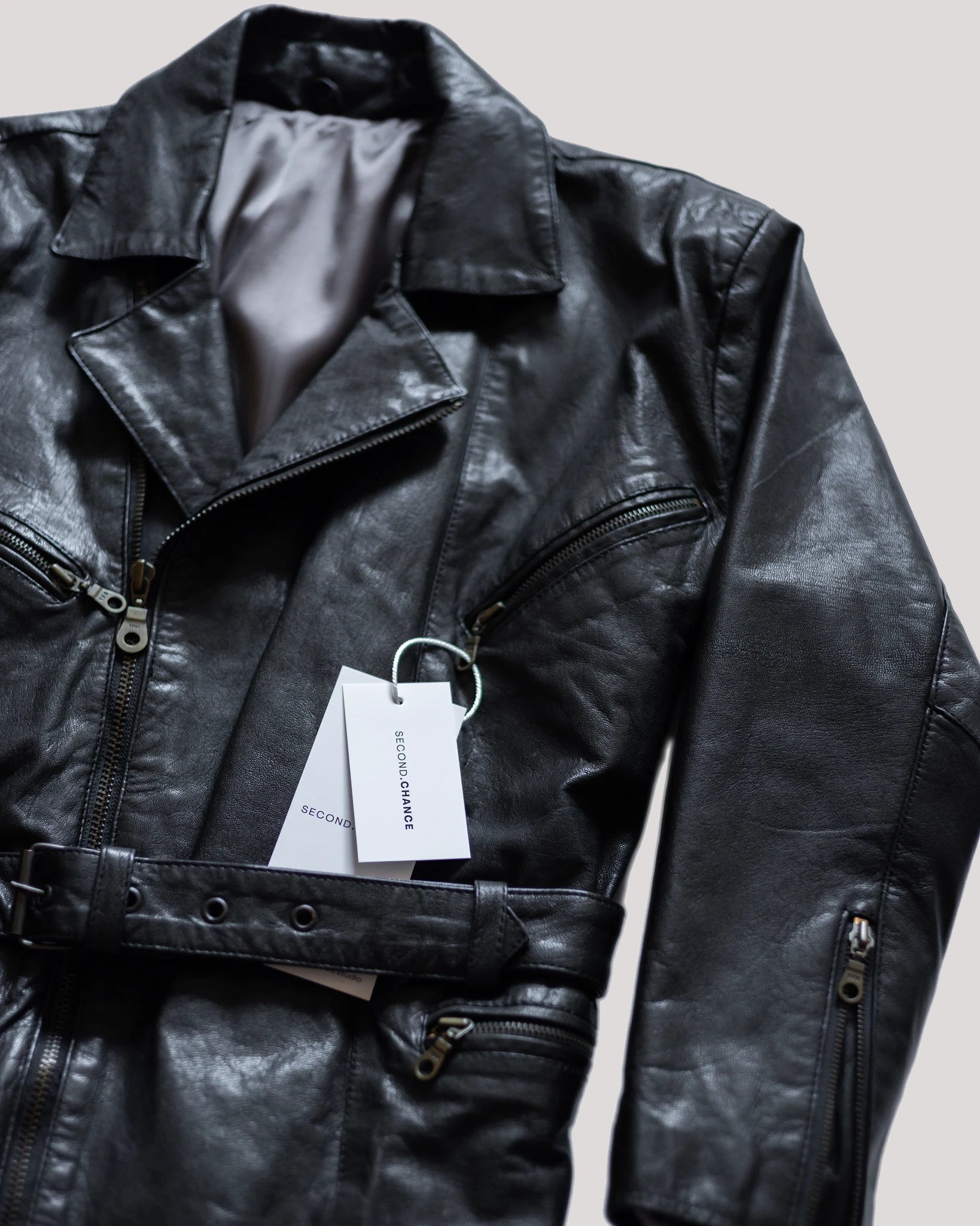 JACKET 012