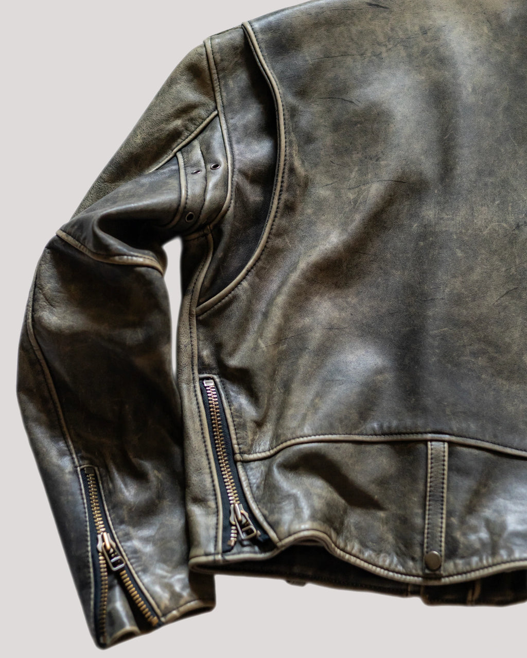 JACKET 023